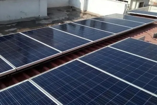 From Sunlight to Savings: How Rishika Kraft is Revolutionizing the Solar Industry